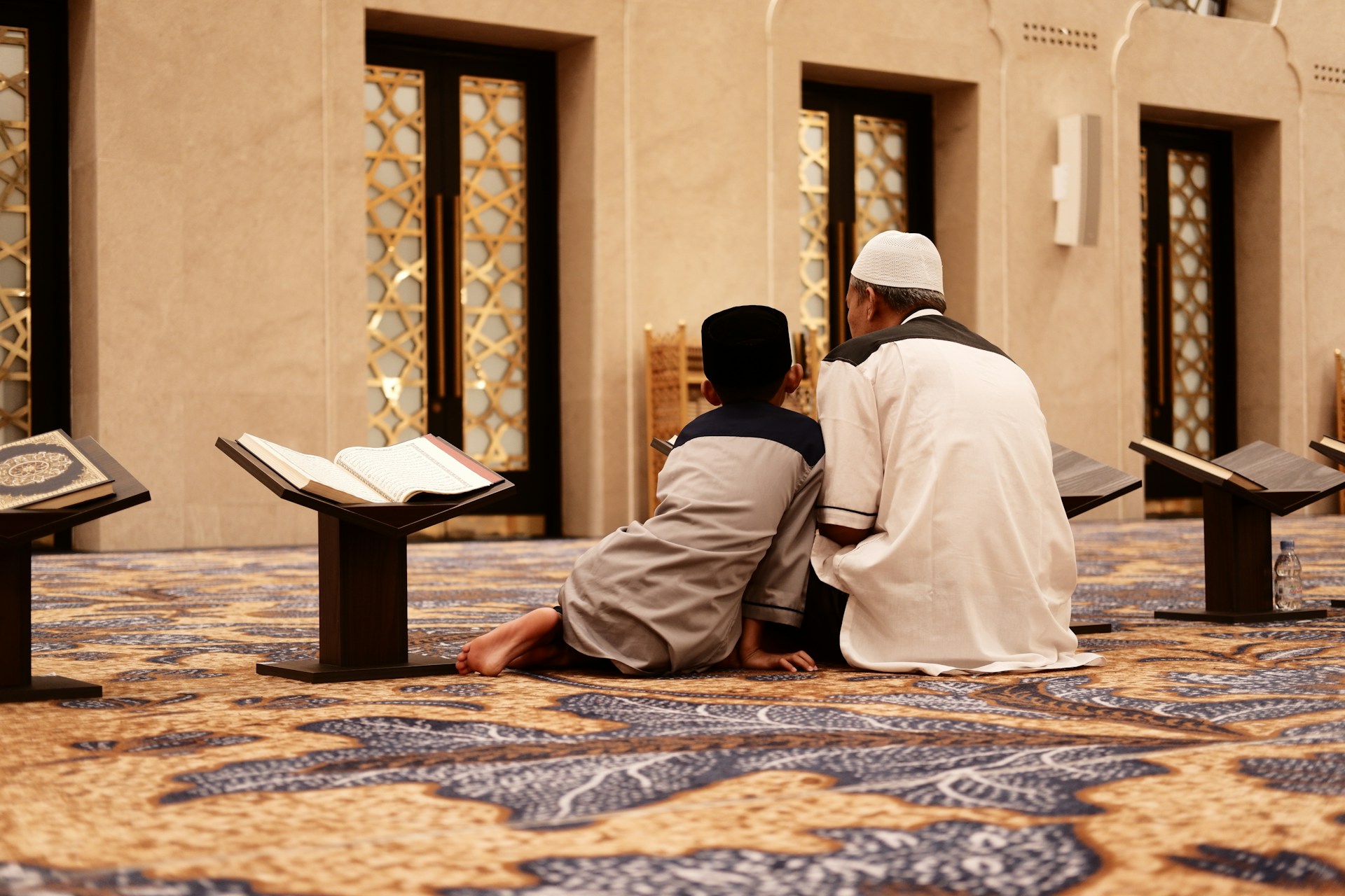 The Prophetic Model of Justice and Balance in Building a Discrimination-Free Society